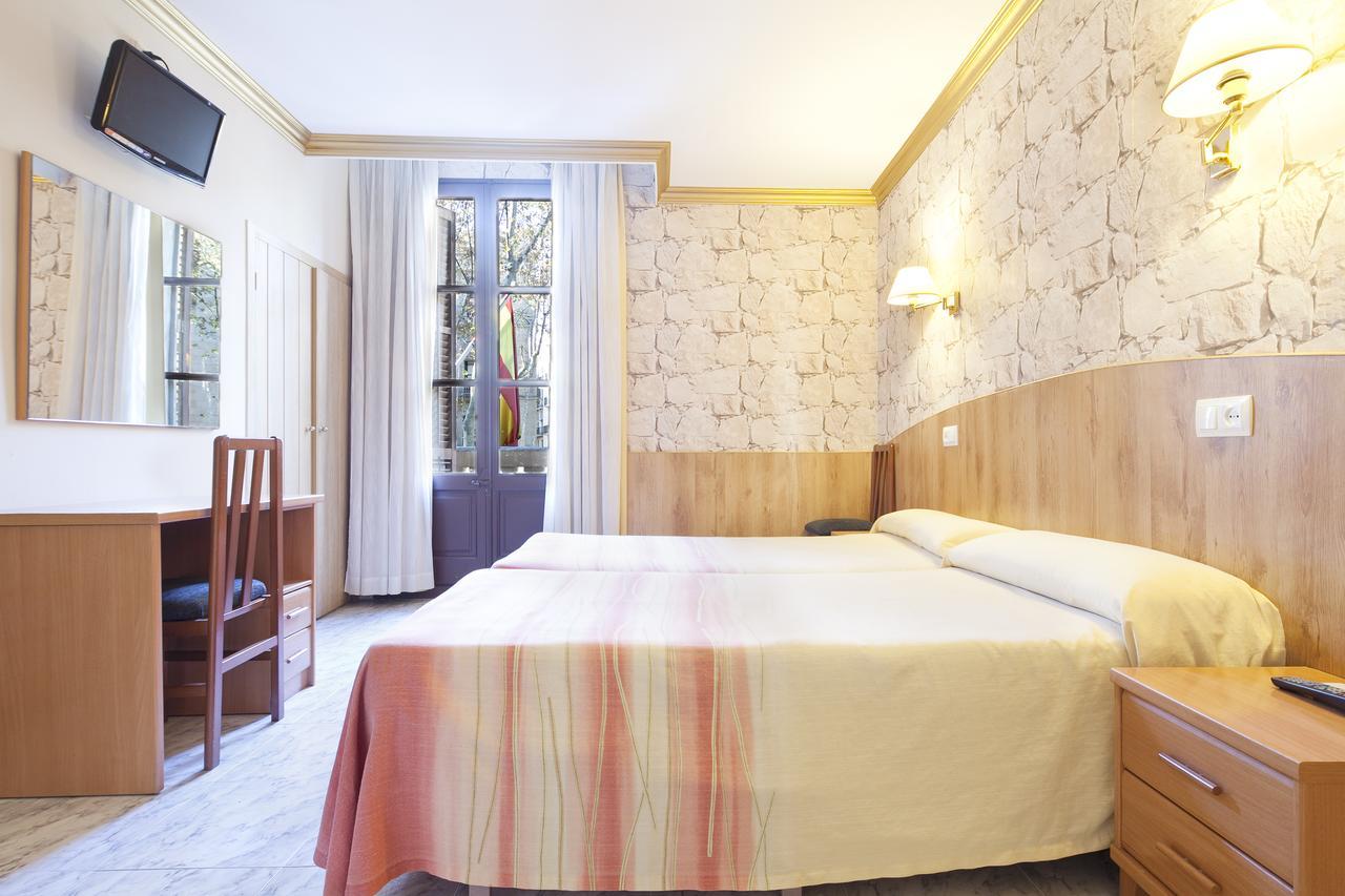 Hotel Fornos - Barcelona Eksteriør billede